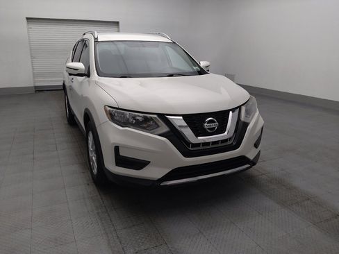 Used 2017 Nissan Rogue SV w/ SV Premium Package FWD image 14