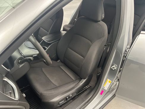 Used 2024 Chevrolet Malibu LT image 9