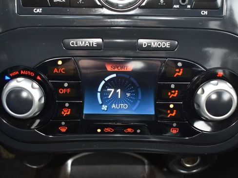 Used 2012 Nissan Juke SV image 26