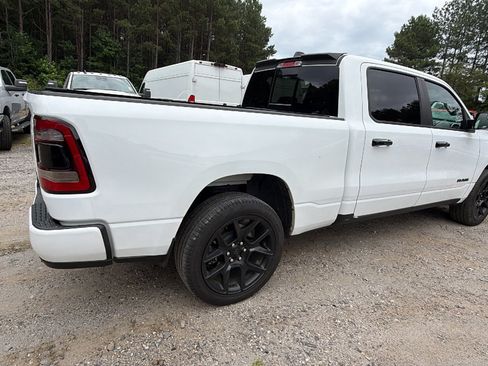 Used 2024 RAM 1500 Laramie AWD/4WD image 8
