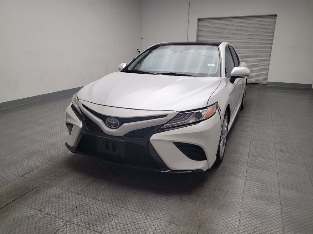Used 2019 Toyota Camry XSE FWD image 15