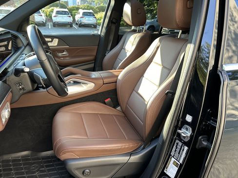Certified 2025 Mercedes-Benz GLE 450e 4MATIC image 34