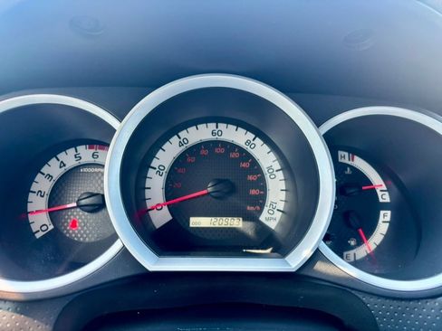 Used 2012 Toyota Tacoma 4x4 Regular Cab image 15