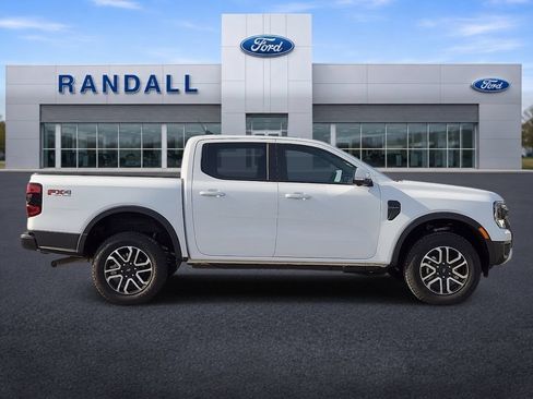 Used 2025 Ford Ranger Lariat w/ FX4 Off-Road Package AWD/4WD image 6