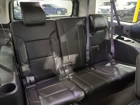 Used 2017 GMC Yukon XL Denali w/ Open Road Package AWD/4WD image 28