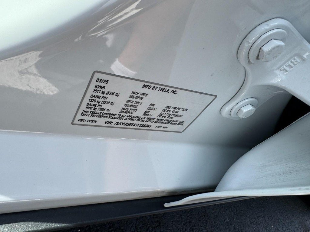 Used 2026 Tesla Model Y Long Range AWD/4WD image 13