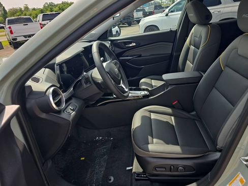 New 2026 Chevrolet Trax ACTIV w/ Driver Confidence Package FWD image 21