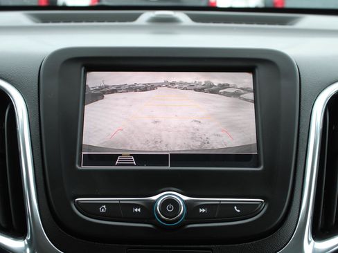 Used 2023 Chevrolet Equinox LT image 13