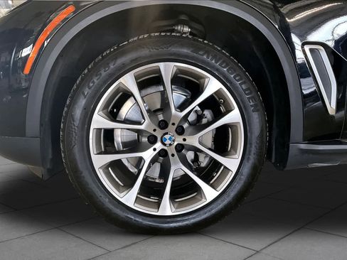 Used 2023 BMW X5 xDrive40i AWD/4WD image 10