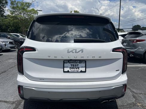 Certified 2023 Kia Telluride SX Prestige AWD/4WD image 4