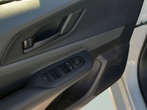 New 2026 Toyota Prius LE FWD image 44