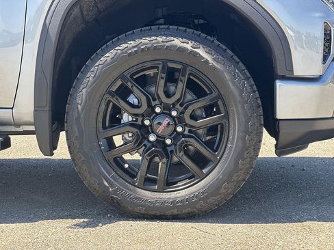 New 2026 GMC Sierra 1500 Elevation w/ Elevation Premium Package AWD/4WD image 30