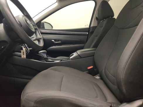 Used 2022 Hyundai Tucson SE image 17