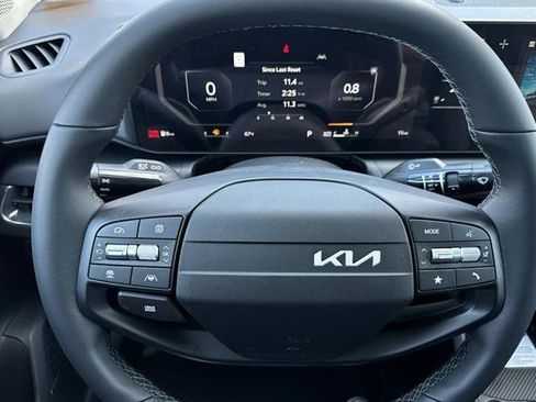 New 2025 Kia K4 EX image 23