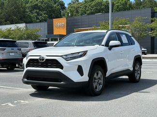 Used 2025 Toyota RAV4 XLE AWD/4WD video 1