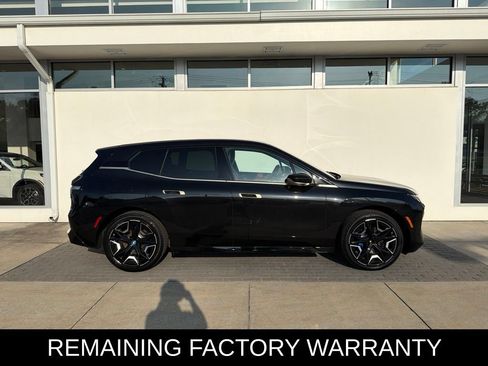 Used 2024 BMW iX xDrive50 w/ Premium Package AWD/4WD image 4