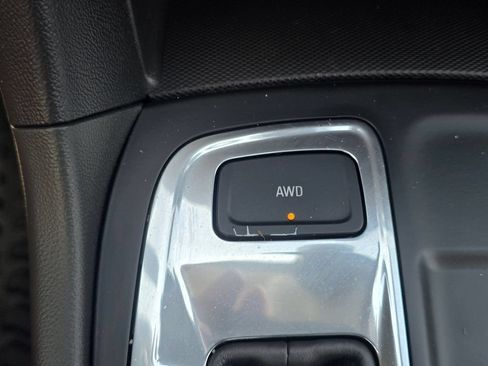 Used 2022 Chevrolet Equinox LT AWD/4WD image 36