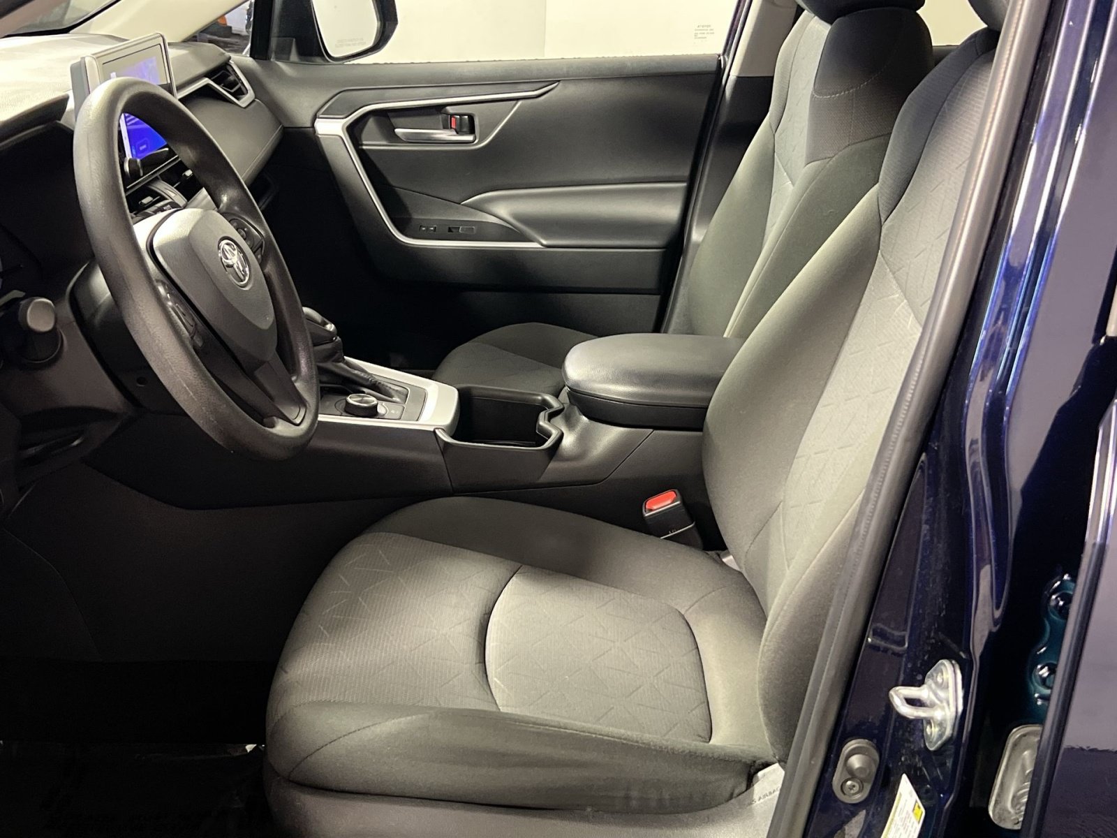 Used 2023 Toyota RAV4 XLE w/ Convenience Package AWD/4WD image 13