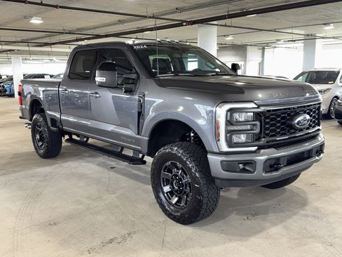 Used 2024 Ford F250 Lariat w/ Sport Appearance Package image 2
