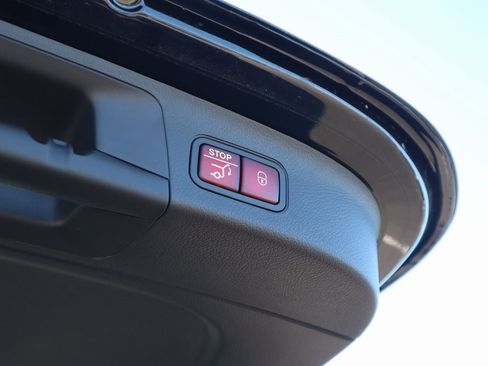 New 2026 Mercedes-Benz GLA 250 4MATIC image 12