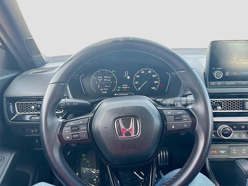 Used 2025 Honda Civic Sport image 11