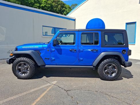 Used 2024 Jeep Wrangler Unlimited Sport AWD/4WD image 7