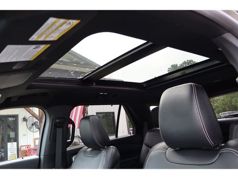 Used 2020 Ford Explorer ST w/ ST Street Pack AWD/4WD image 22