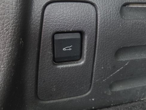 Used 2014 Ford Edge Sport w/ Driver Entry Package FWD image 10