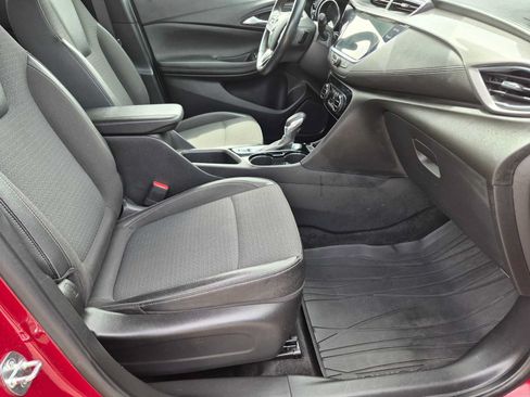 Used 2020 Buick Encore GX Select FWD image 18