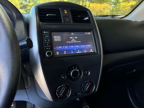 Used 2019 Nissan Versa SV FWD image 36