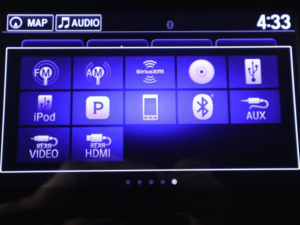 Used 2017 Honda Pilot Elite image 18