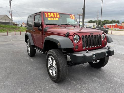 Used 2013 Jeep Wrangler Sport AWD/4WD image 6
