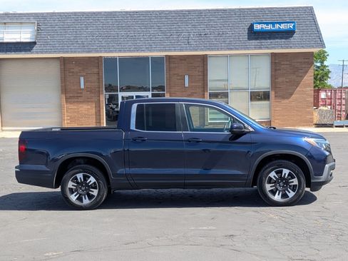 Used 2020 Honda Ridgeline RTL image 2