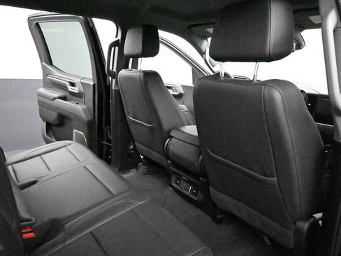 Used 2025 GMC Sierra 1500 SLT AWD/4WD image 22
