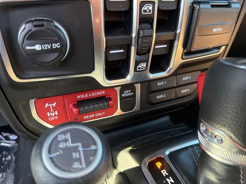 New 2026 Jeep Gladiator Sport image 16