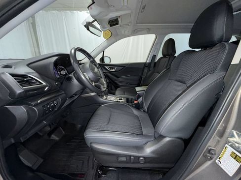 Used 2021 Subaru Forester Premium AWD/4WD image 11
