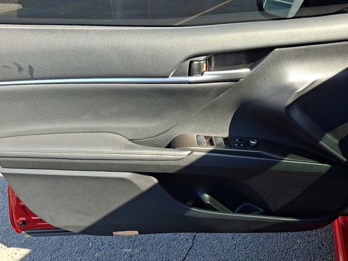 Used 2024 Toyota Camry XSE w/ Navigation Package image 12