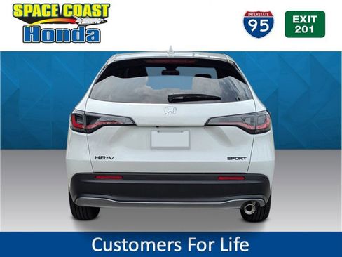New 2026 Honda HR-V Sport image 3