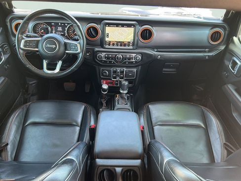 Used 2023 Jeep Gladiator Mojave w/ Cold Weather Group AWD/4WD image 21