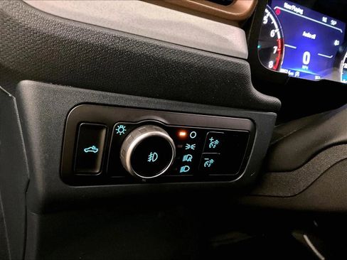 Used 2022 Ford Maverick Lariat w/ Lariat Luxury Package AWD/4WD image 30