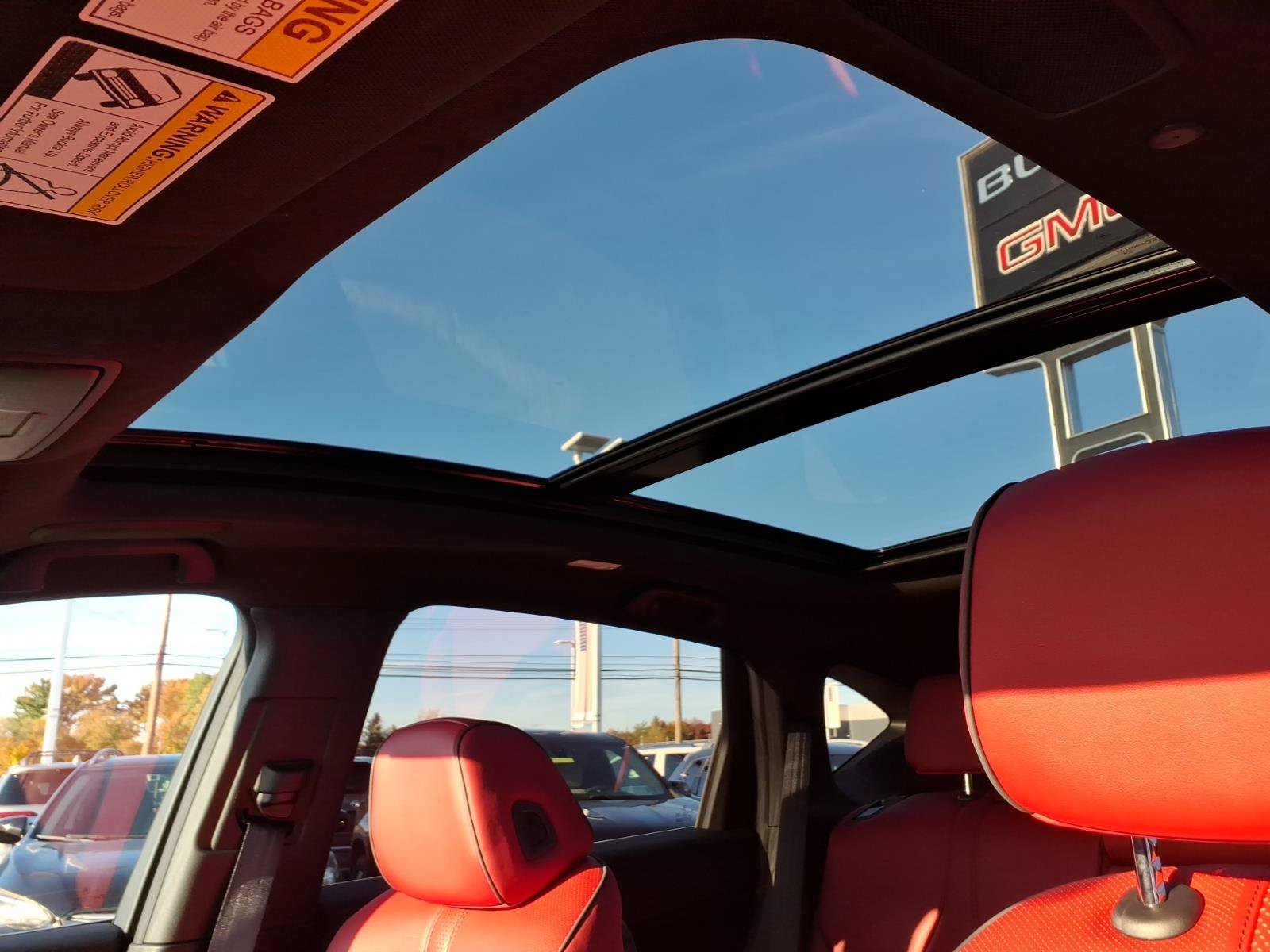 Used 2025 Acura RDX w/ Advance Package AWD/4WD image 11