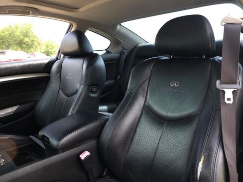 Used 2009 INFINITI G37 Journey w/ Premium Pkg RWD image 4