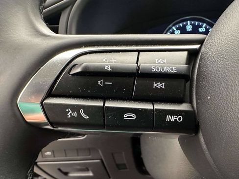 Used 2025 MAZDA MAZDA3 s FWD image 27
