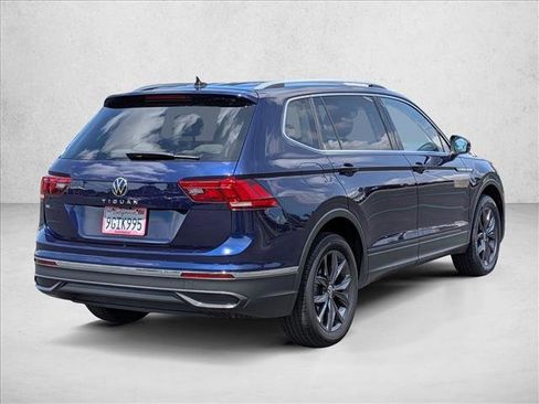 Used 2023 Volkswagen Tiguan SE FWD image 5