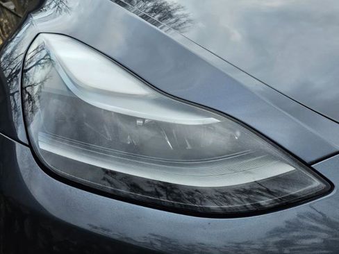 Used 2023 Tesla Model Y Long Range image 25