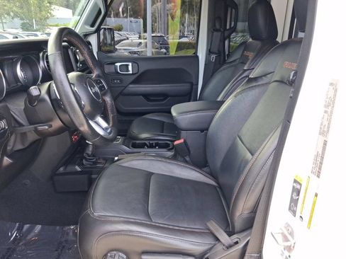 Used 2021 Jeep Wrangler Unlimited Rubicon AWD/4WD image 12