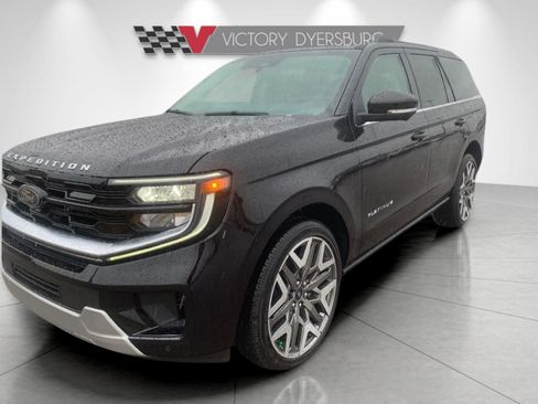 New 2025 Ford Expedition Platinum w/ Platinum Ultimate Package AWD/4WD image 5