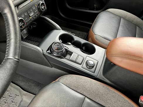 Used 2021 Ford Bronco Sport Outer Banks AWD/4WD image 18