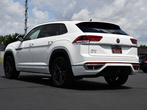 Used 2021 Volkswagen Atlas Cross Sport SE w/ V6 Towing Package FWD image 5