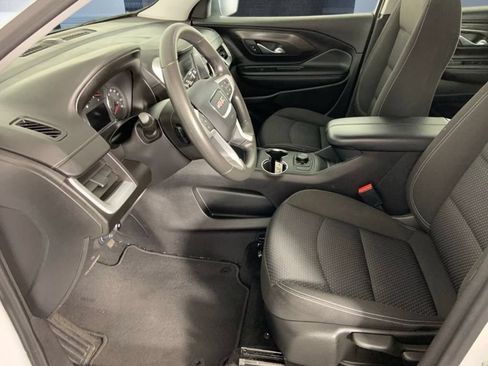 Used 2024 GMC Terrain SLE FWD image 21